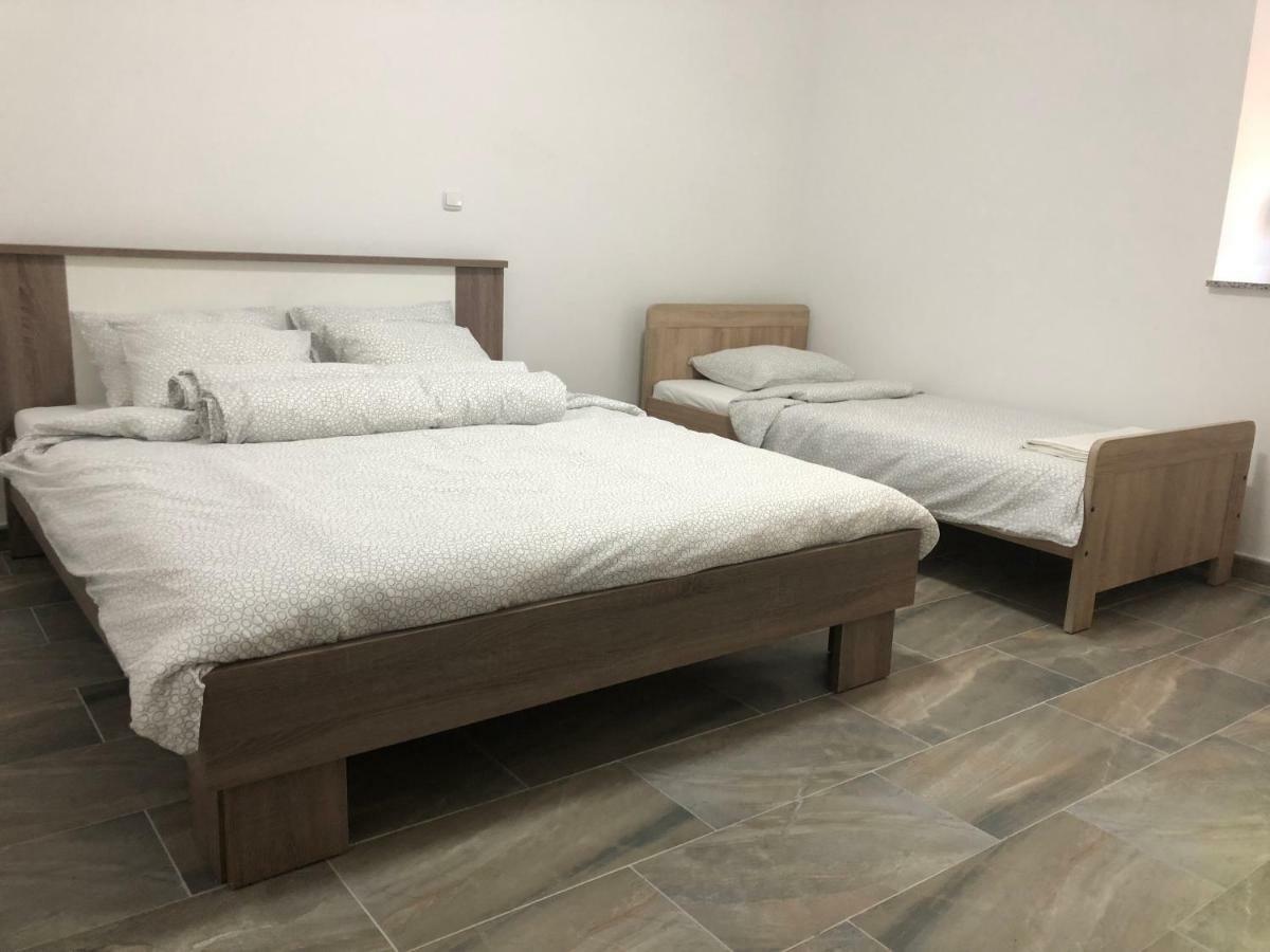 Croatia Mandre Apartment Ngoại thất bức ảnh