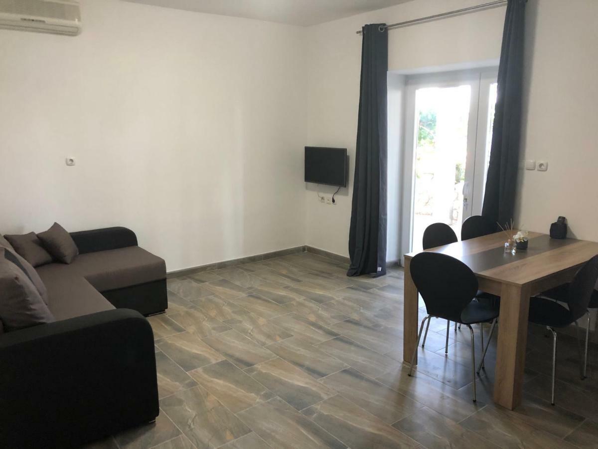 Croatia Mandre Apartment Ngoại thất bức ảnh
